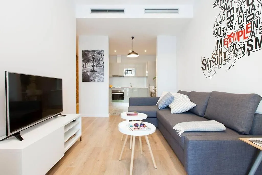 Perfectly Located 4Bed 4Bath Apartment In Barcelona 3 1 Spain