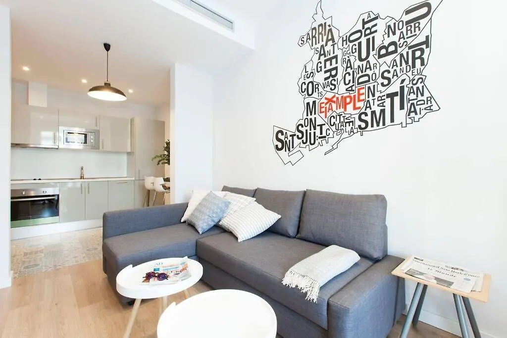 Perfectly Located 4Bed 4Bath Apartment In Barcelona 3 1 0*,